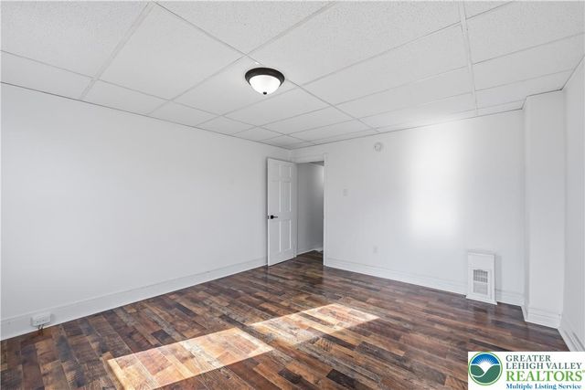 527 North Elliger Street, Allentown City, PA 18102