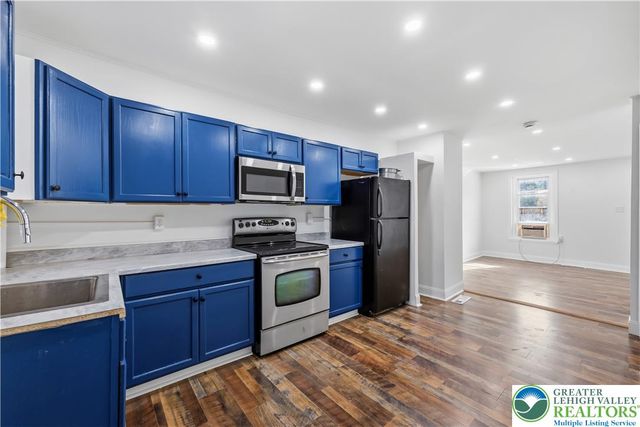 527 North Elliger Street, Allentown City, PA 18102