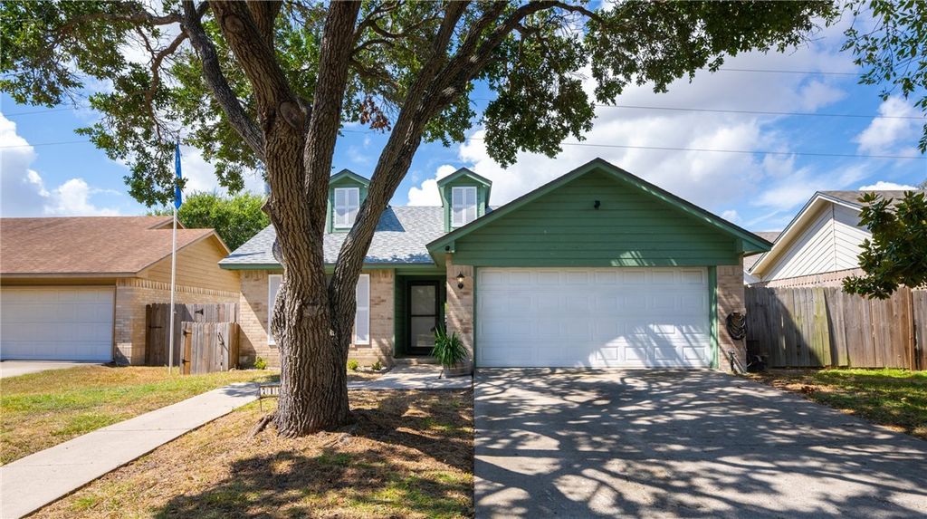 7105 Brookedge, Corpus Christi, TX 78414