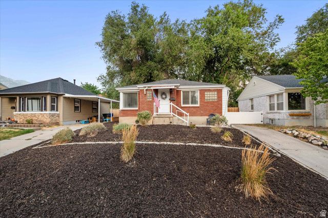 2216 S POLK AVE, Ogden, UT 84401