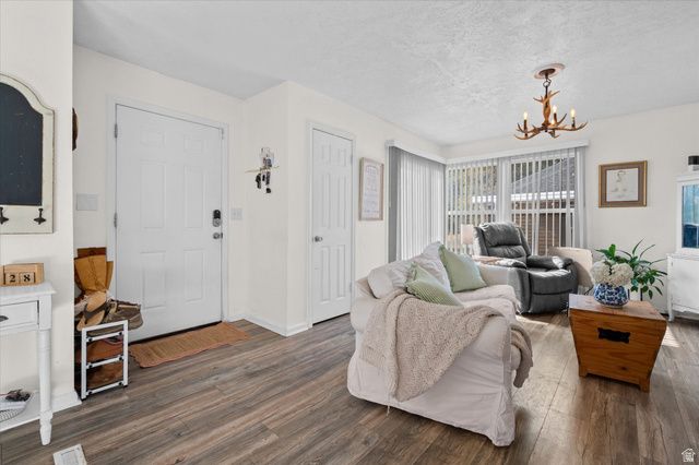 2216 S POLK AVE, Ogden, UT 84401