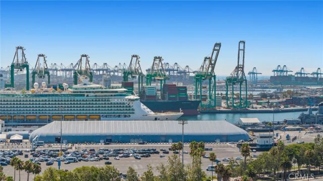 233 W Oliver Street, San Pedro, CA 90731
