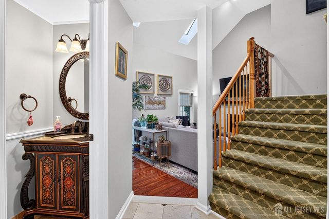 2 Monroe Court, Plainsboro, NJ 08536