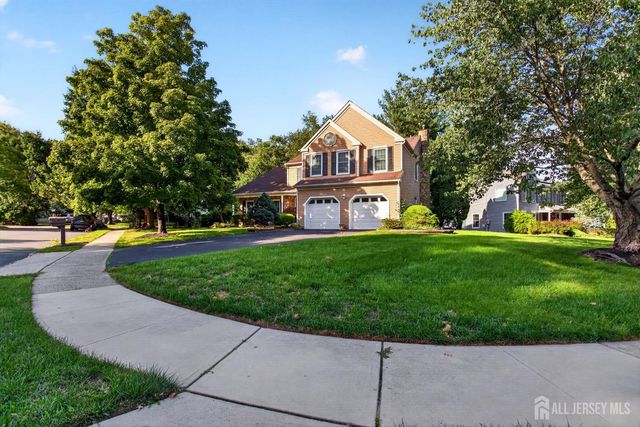 2 Monroe Court, Plainsboro, NJ 08536