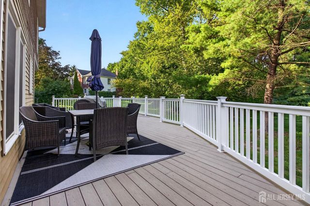 2 Monroe Court, Plainsboro, NJ 08536
