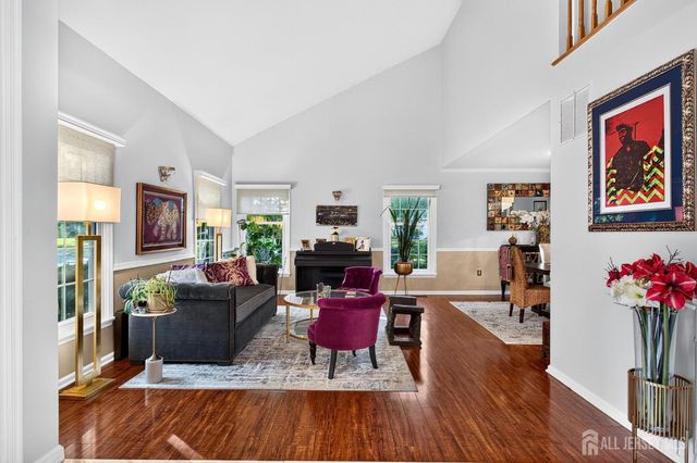 2 Monroe Court, Plainsboro, NJ 08536