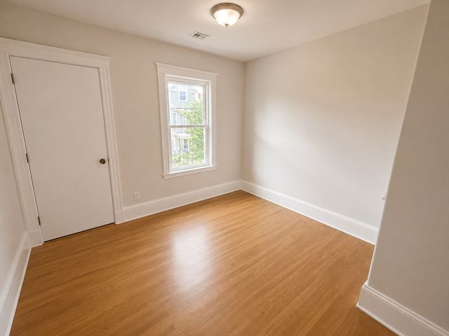 9 Bradford Ave 2, Medford, MA 02155
