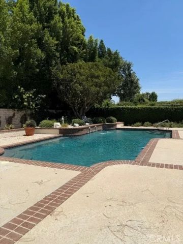 22231 Romar Street, Chatsworth, CA 91311