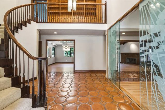 22231 Romar Street, Chatsworth, CA 91311