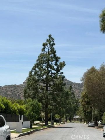 22231 Romar Street, Chatsworth, CA 91311