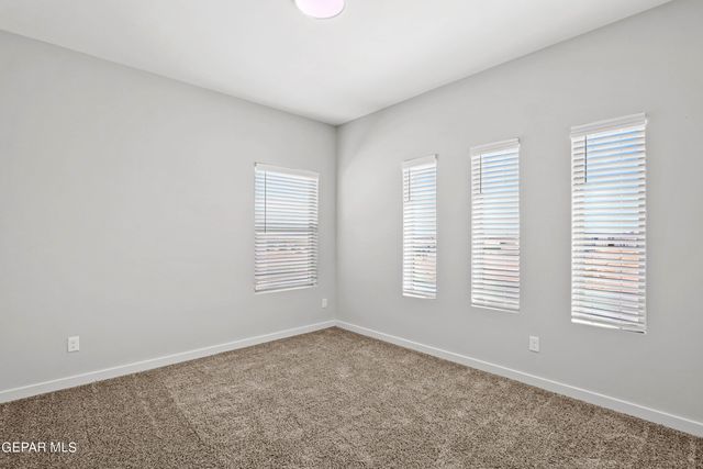 12801 Middlesbrough Avenue, El Paso, TX 79928