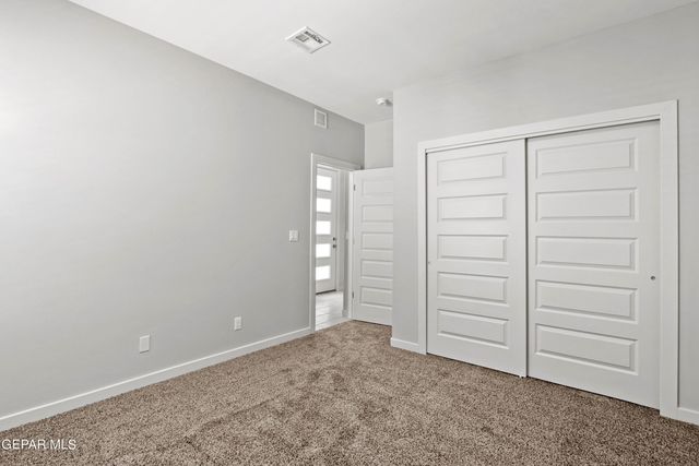 12801 Middlesbrough Avenue, El Paso, TX 79928