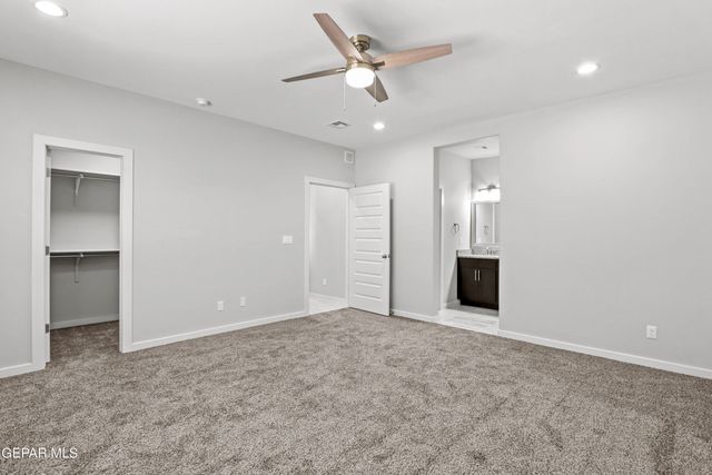 12801 Middlesbrough Avenue, El Paso, TX 79928