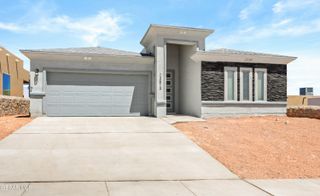 12801 Middlesbrough Avenue, El Paso, TX 79928