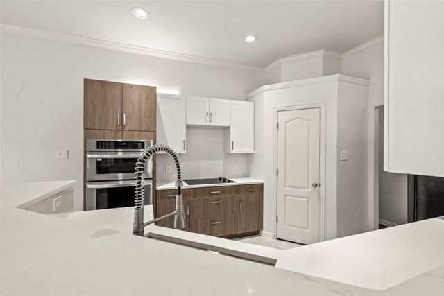 7033 Ridge Crest Drive, North Richland Hills, TX 76182