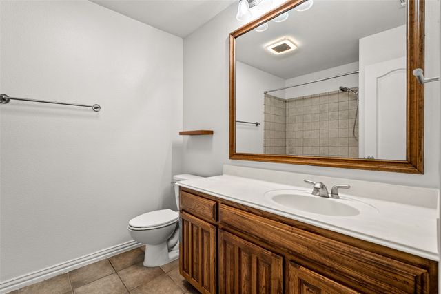 7033 Ridge Crest Drive, North Richland Hills, TX 76182