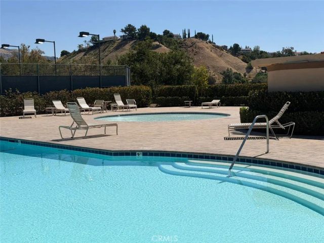 19823 Mariposa Pines, Porter Ranch, CA 91326