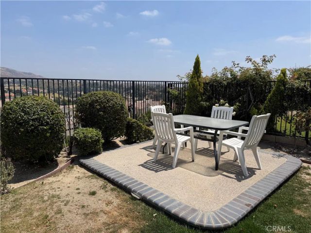 19823 Mariposa Pines, Porter Ranch, CA 91326