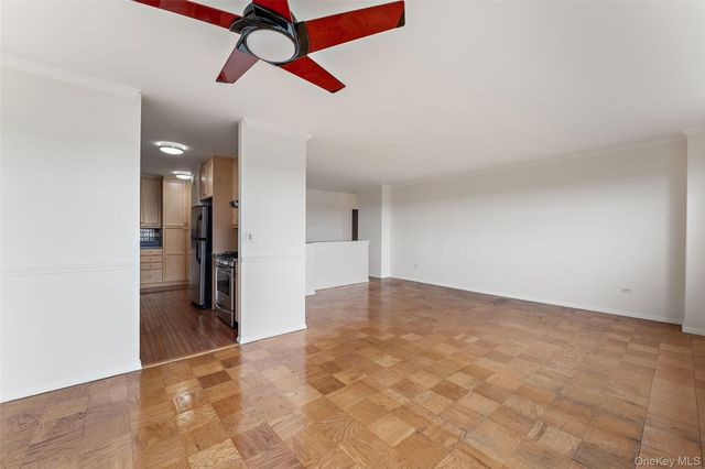 615 Palmer Road 806, Yonkers, NY 10701