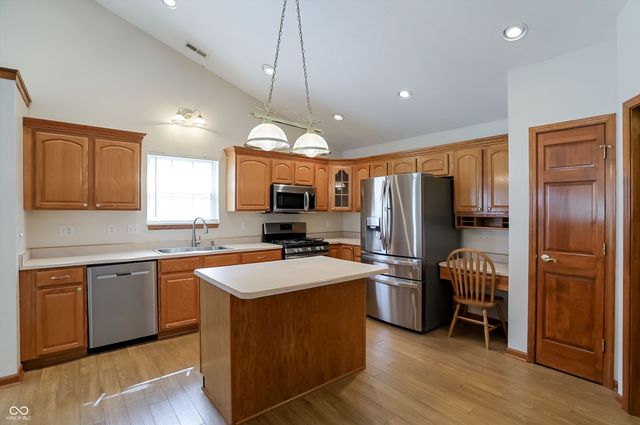 10714 Stable Drive, Indianapolis, IN 46239