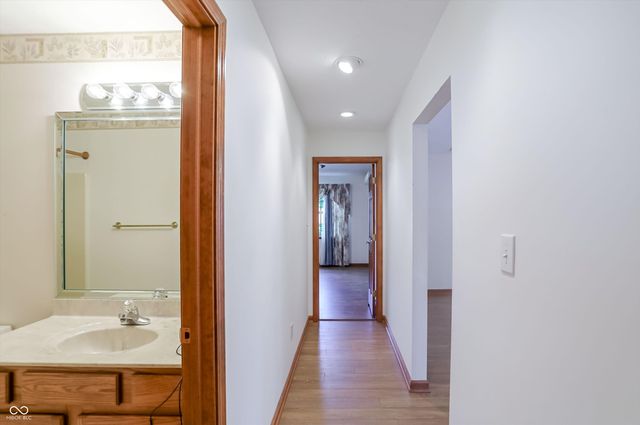 10714 Stable Drive, Indianapolis, IN 46239