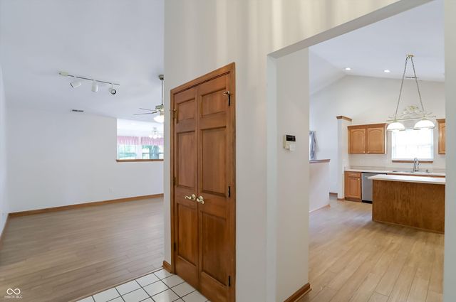 10714 Stable Drive, Indianapolis, IN 46239