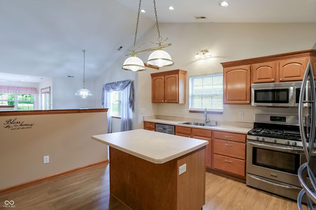 10714 Stable Drive, Indianapolis, IN 46239