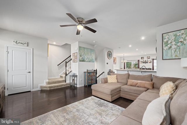 206 LANDING DR, Fredericksburg, VA 22405