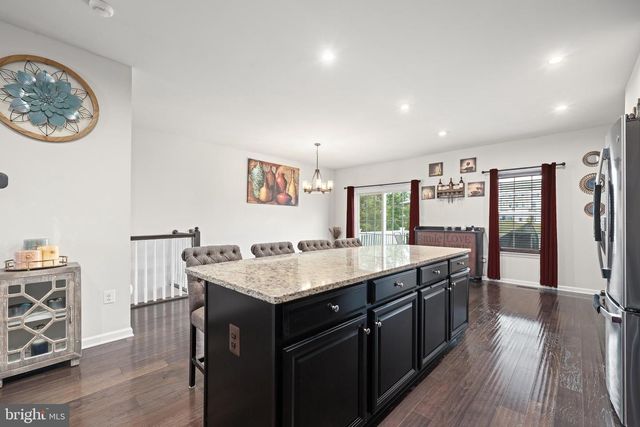 206 LANDING DR, Fredericksburg, VA 22405