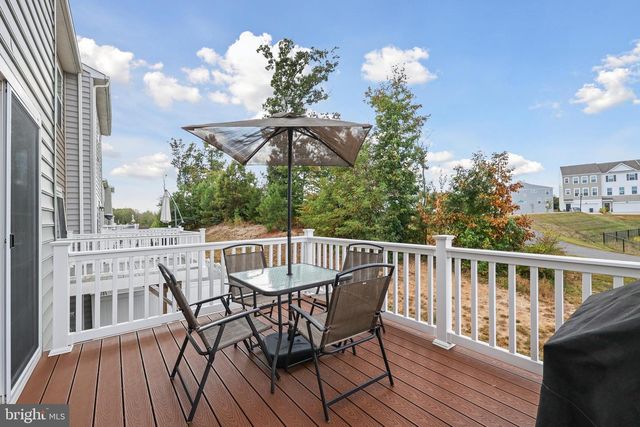 206 LANDING DR, Fredericksburg, VA 22405