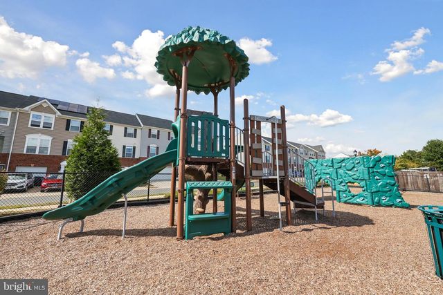 206 LANDING DR, Fredericksburg, VA 22405
