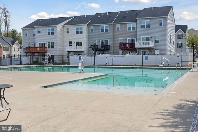 206 LANDING DR, Fredericksburg, VA 22405