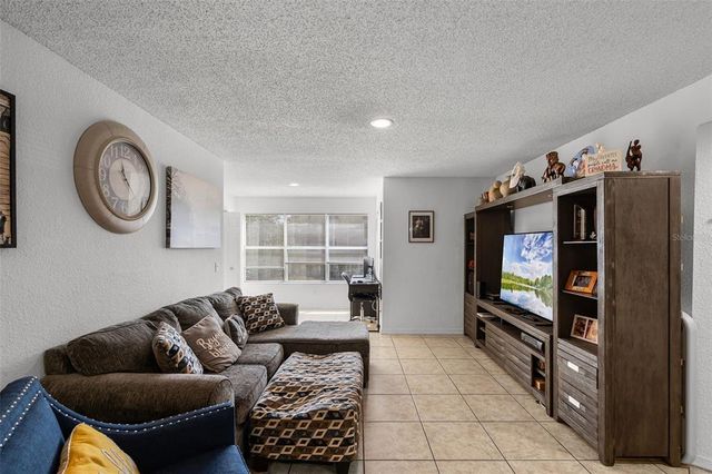 5140 CONROY ROAD 28, Orlando, FL 32811