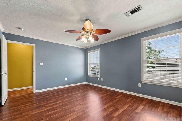 2222 Clara Dr, Searcy, AR 72143