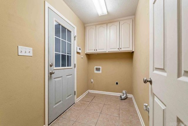 2222 Clara Dr, Searcy, AR 72143