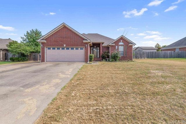 2222 Clara Dr, Searcy, AR 72143
