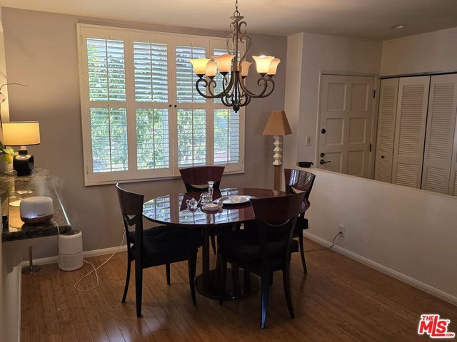 14315 Riverside Drive 105, Sherman Oaks, CA 91423