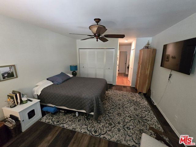 14315 Riverside Drive 105, Sherman Oaks, CA 91423