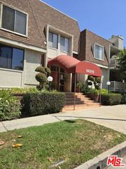 14315 Riverside Drive 105, Sherman Oaks, CA 91423