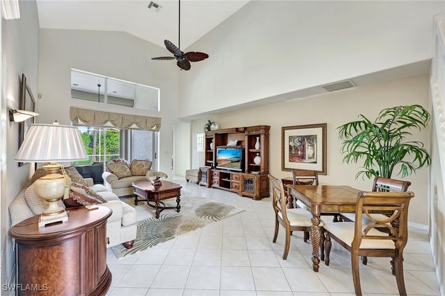 1745 Marsh RUN, Naples, FL 34109