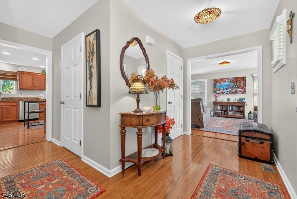 151 S 6Th St, Lopatcong Twp., NJ 08865 — photo 2