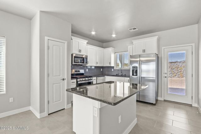 1054 Arabetto Road, Las Cruces, NM 88012