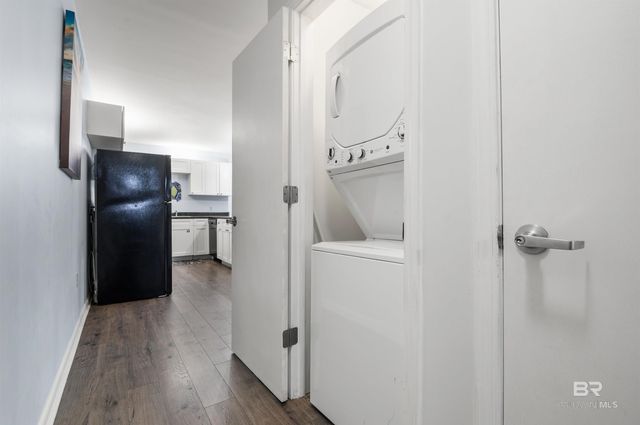 1027 W Beach Boulevard 208, Gulf Shores, AL 36542