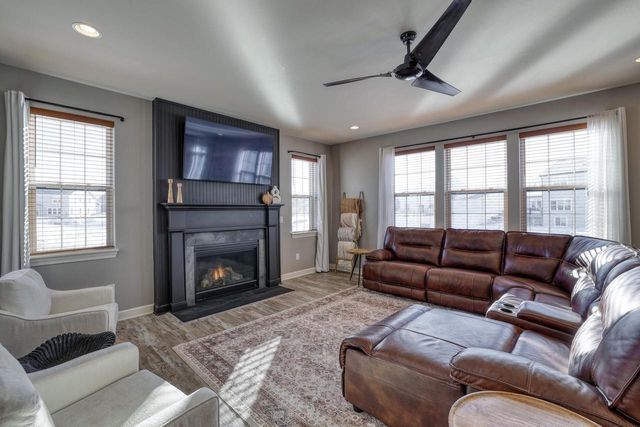 N56W24205 Simona COURT, Sussex, WI 53089