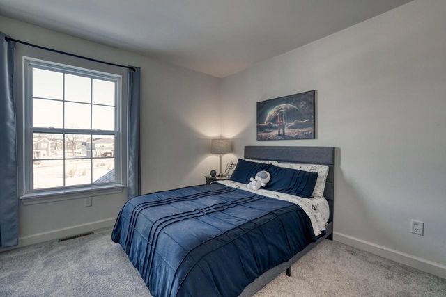 N56W24205 Simona COURT, Sussex, WI 53089