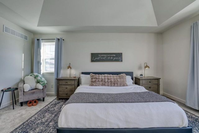 N56W24205 Simona COURT, Sussex, WI 53089