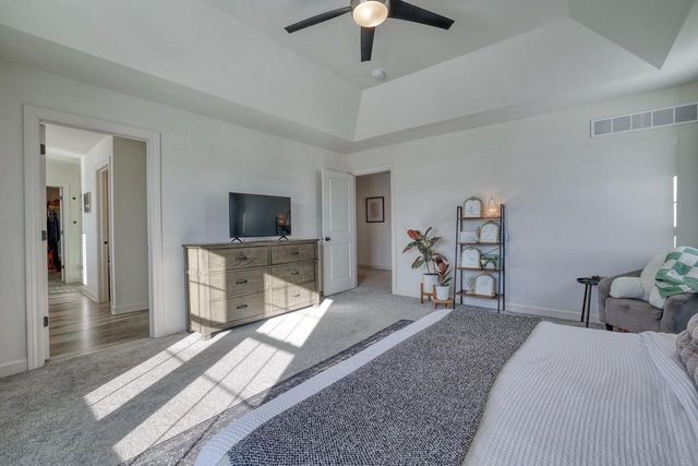 N56W24205 Simona COURT, Sussex, WI 53089