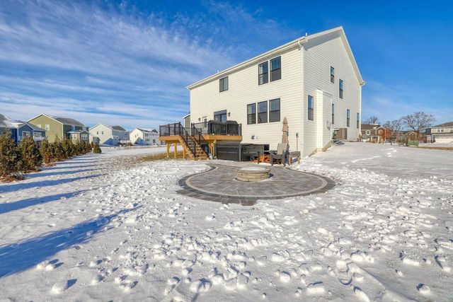 N56W24205 Simona COURT, Sussex, WI 53089