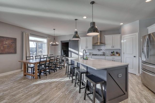 N56W24205 Simona COURT, Sussex, WI 53089