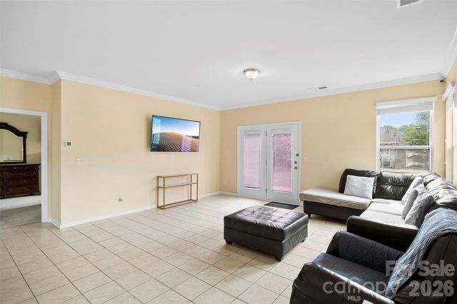 700 Wood Lily Drive, Belmont, NC 28012